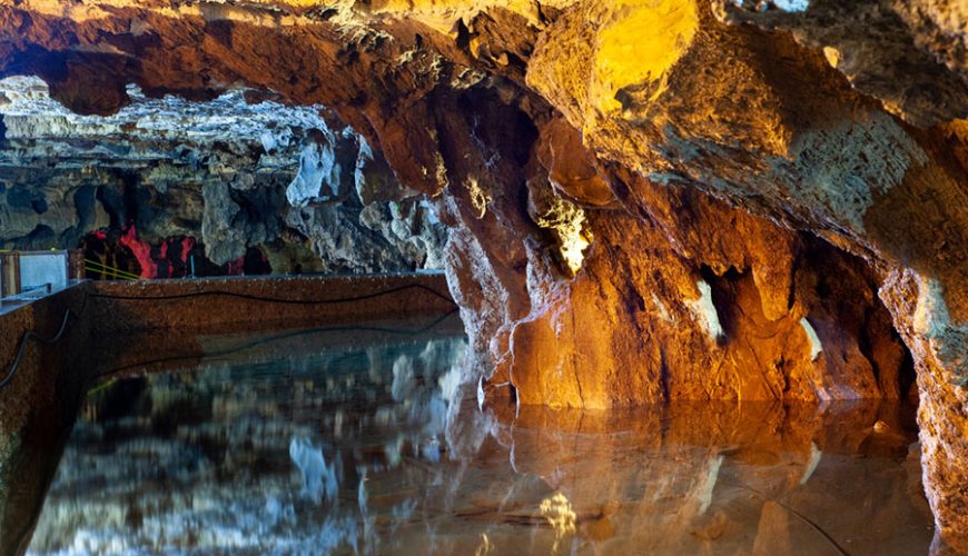 Alisadr Cave Iran Nature